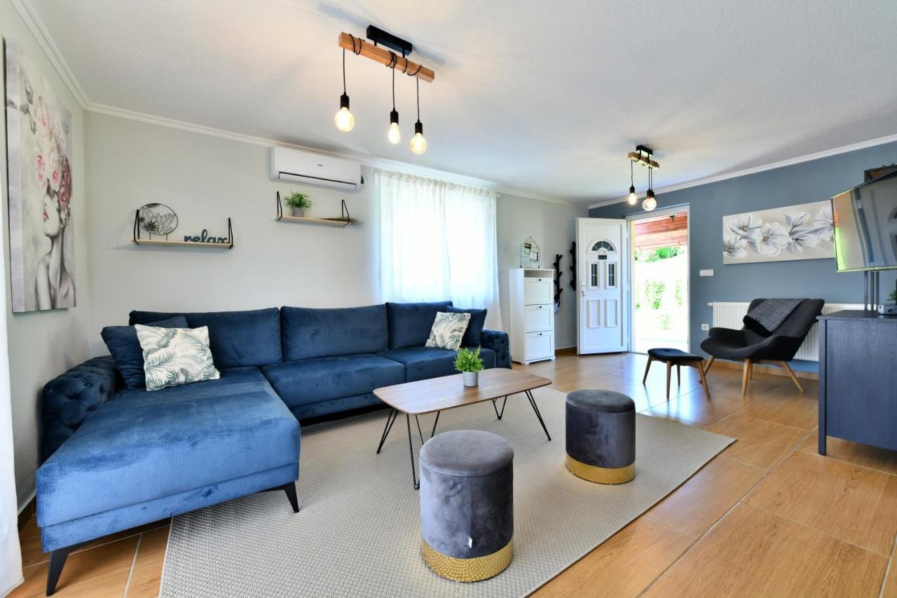 Apartments Green Park 拉科维察 外观 照片